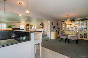 1033 Burchcliff Cir, West Carrollton, OH 45449 - Photo 13