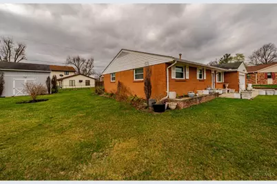 1033 Burchcliff Circle, West Carrollton, OH 45449 - Photo 33