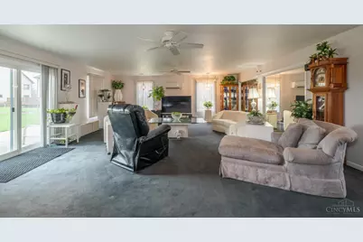 1033 Burchcliff Circle, West Carrollton, OH 45449 - Photo 3