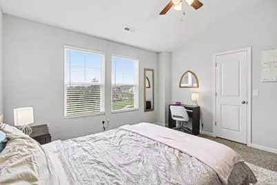 4677 Hampton Pointe Drive, Green Township, OH 45248 - Photo 21