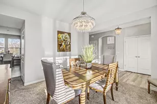 4677 Hampton Pointe Dr, Green Township, OH 45248 - Photo 5