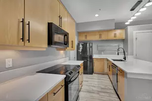 1150 Vine St, Cincinnati, OH 45202 - Photo 9