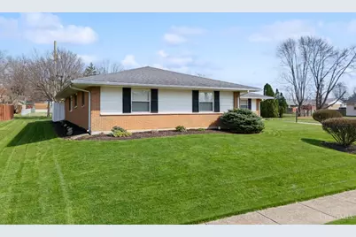 408 Mayfair Drive, Wilmington, OH 45177 - Photo 3