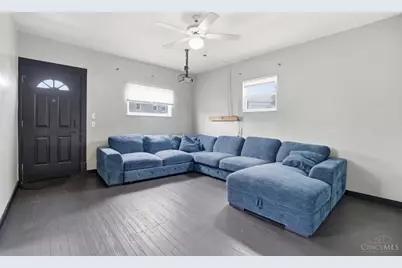 4910 Greenlee Avenue, Saint Bernard, OH 45217 - Photo 5