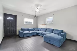 4910 Greenlee Ave, Saint Bernard, OH 45217 - Photo 5