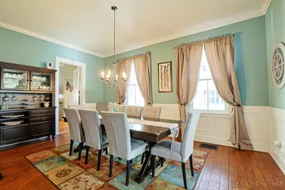 1075 Willow Avenue, Glendale, OH 45246 - Photo 13