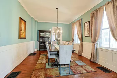 1075 Willow Avenue, Glendale, OH 45246 - Photo 11