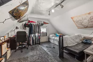 2327 Stratford Ave, Cincinnati, OH 45219 - Photo 21