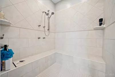 9867 Laurel Glen Drive, Loveland, OH 45140 - Photo 13