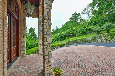 5112 Shattuc Avenue, Cincinnati, OH 45208 - Photo 3