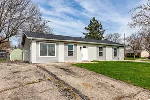 2752 Mancelona Ct, Colerain Township, OH 45251 - Photo 3