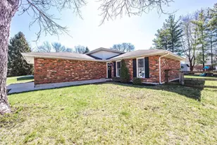 6655 Tulip Ln, Liberty Township, OH 45044 - Photo 3