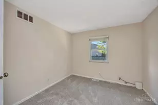 6655 Tulip Ln, Liberty Township, OH 45044 - Photo 25