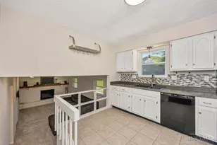 6655 Tulip Ln, Liberty Township, OH 45044 - Photo 11