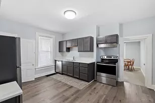 106 Township Ave, Elmwood Place, OH 45216 - Photo 9