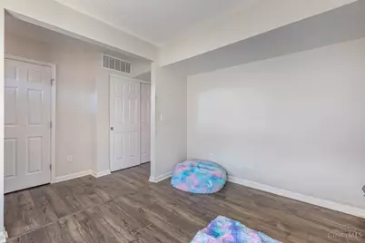 1512 Knightsbridge Court, Carlisle, OH 45005 - Photo 15