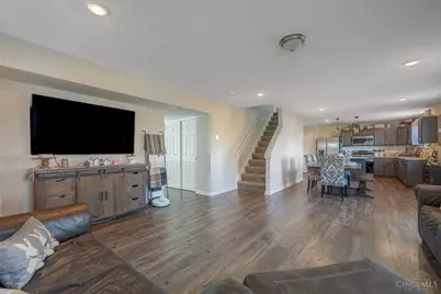 1512 Knightsbridge Court, Carlisle, OH 45005 - Photo 5