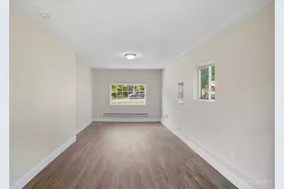 10060 Ronnie Road, Woodlawn, OH 45215 - Photo 9