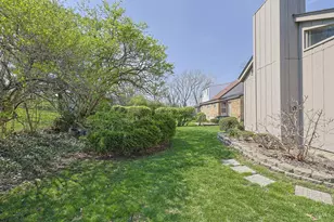 881 Sabino Ct, Springfield Township, OH 45321 - Photo 39