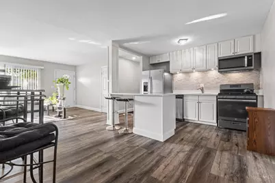 8881 Ebro Court, Springfield Township, OH 45231 - Photo 11