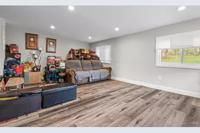 8881 Ebro Court, Springfield Township, OH 45231 - Photo 17