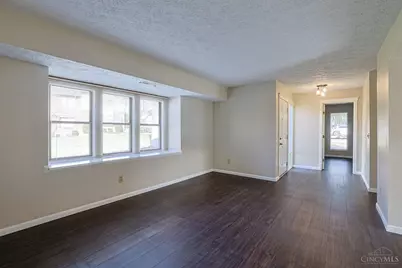 18 Oakwood Court, Springdale, OH 45246 - Photo 9