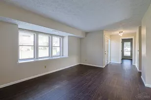 18 Oakwood Ct, Springdale, OH 45246 - Photo 9