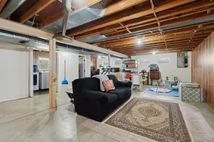 5661 Alomar Dr, Delhi Township, OH 45238 - Photo 25