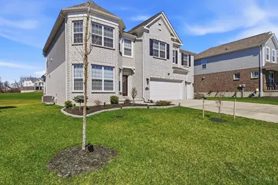 8156 Moonstone Drive, West Chester, OH 45241 - Photo 3