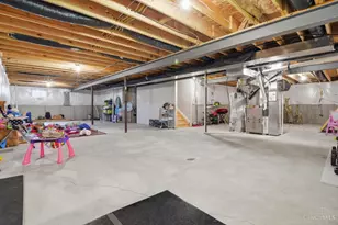 8156 Moonstone Dr, West Chester, OH 45241 - Photo 43