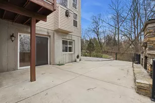 242 County Down Ln, Loveland, OH 45140 - Photo 41