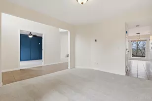 242 County Down Ln, Loveland, OH 45140 - Photo 7