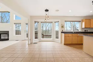 242 County Down Ln, Loveland, OH 45140 - Photo 11