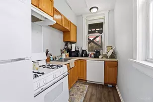 46 Graham St, Cincinnati, OH 45219 - Photo 11