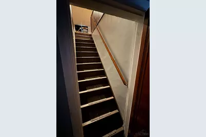 1740 Garden Lane, Cincinnati, OH 45237 - Photo 9