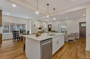 25 Euclid Ave, Wyoming, OH 45215 - Photo 11