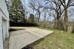 3260 Blueacres Dr, Colerain Township, OH 45239 - Photo 33