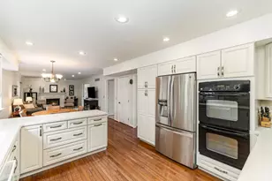 10486 Shadyside Ln, Symmes Township, OH 45249 - Photo 5