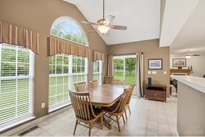 5766 Cedarview Court, Liberty Township, OH 45044 - Photo 25