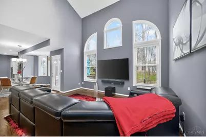 9607 Old Village Drive, Loveland, OH 45140 - Photo 15