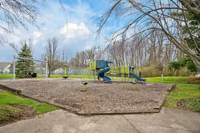 9607 Old Village Drive, Loveland, OH 45140 - Photo 71