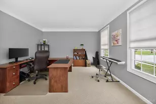 9607 Old Village Dr, Loveland, OH 45140 - Photo 7