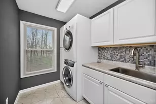 9607 Old Village Dr, Loveland, OH 45140 - Photo 41