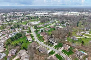 9607 Old Village Dr, Loveland, OH 45140 - Photo 63