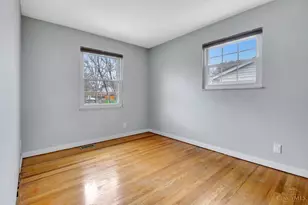 1748 Hilltree Dr, Anderson Township, OH 45255 - Photo 7