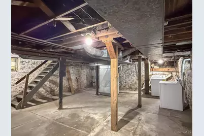 1606 Brewster Avenue, Cincinnati, OH 45207 - Photo 25