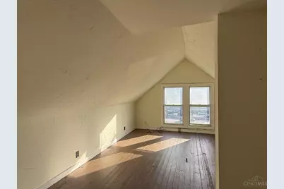 1606 Brewster Avenue, Cincinnati, OH 45207 - Photo 49