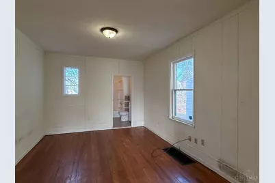 1606 Brewster Avenue, Cincinnati, OH 45207 - Photo 11
