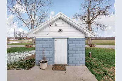 901 Oak Grove Road, Clark Township, OH 45146 - Photo 33