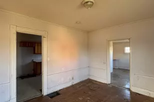 1608 Brewster Ave, Cincinnati, OH 45207 - Photo 5